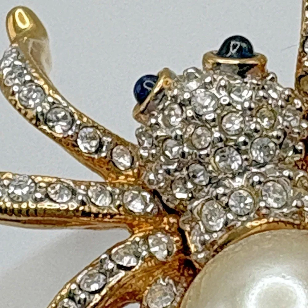 Vintage Swarovski Spider Brooch Pin Gold Tone Faux Pearl 22K Gold Plated